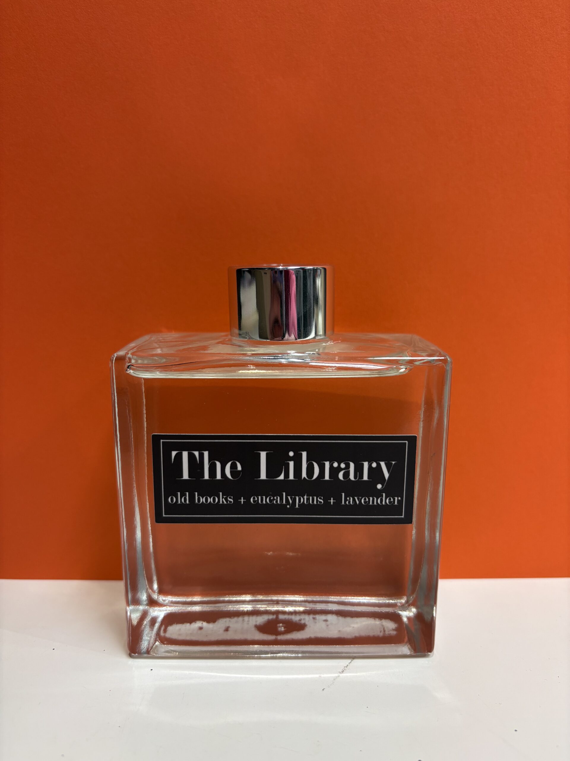 Bookish Diffuser - The Library